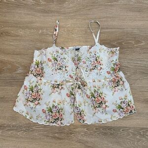 American Eagle Floral Tie on Crop Top Size M